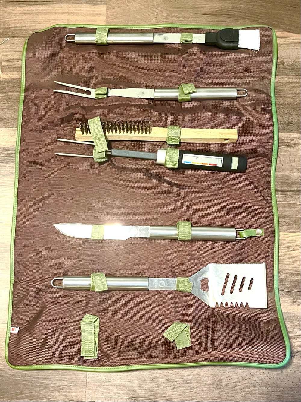 Brookstone Stainless Steel BBQ Tool Set in Portable Carrying Case!